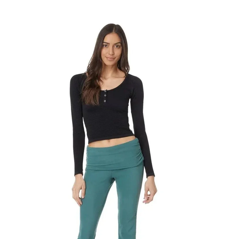 $68 NWT Free People FP Movement Bail Out Long Sleeve Layer Tee Shirt Black M/L